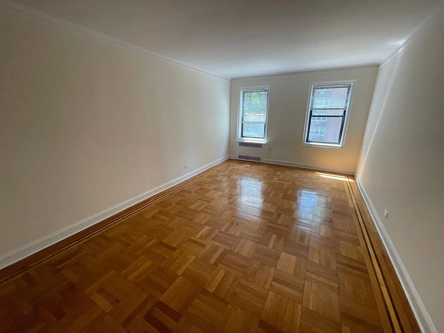 1 bed, 900 sqft, $2,450 — Photo 2