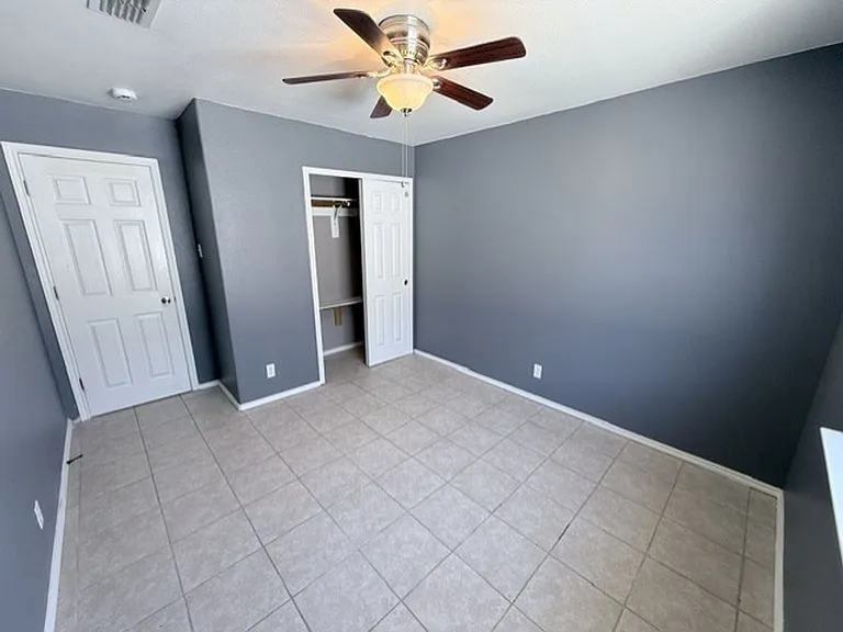 17525 Rock Port Rd — Photo 24