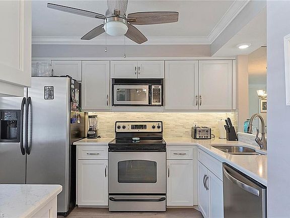 2nd image of 1051 Foxfire LN #307