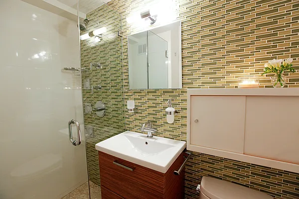 Rented by William B. May | media 22