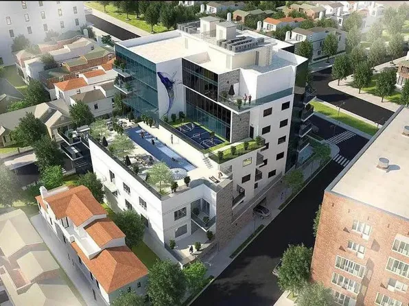 1404 Ocean Parkway image 1 of 5