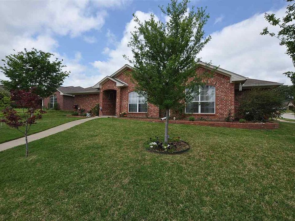 1st image of 19016 River Rock Dr