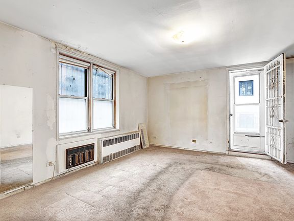 5th image of 245 Henry St #1B