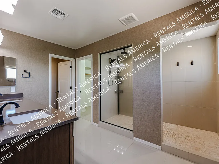 17268 W Straight Arrow Ln — Photo 41