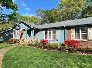 8917 Woodstone Dr, Raleigh, NC 27615