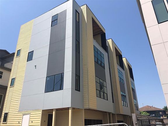 2nd image of 2414 Emancipation Ave #C