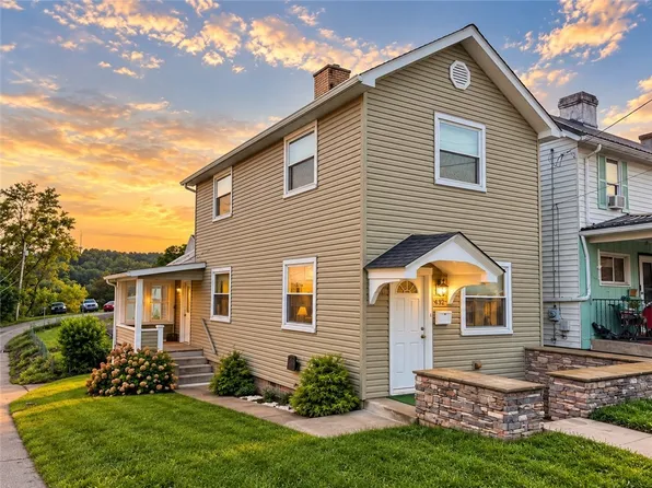 432 Market St, Belle Vernon, PA 15012