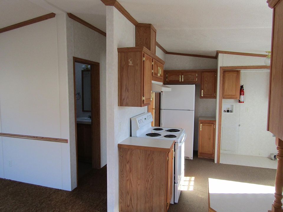2nd image of 32 Brookfield