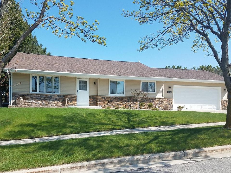 1st image of 1520 Dandelion Ln