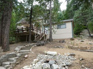 336 Flower Dr, Lake Arrowhead, CA 92352