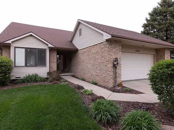 8309 Butternut Ct, Grand Blanc, MI 48439