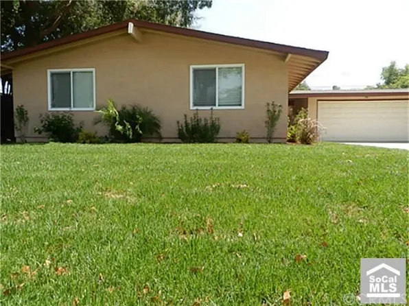 6790 El Cajon Dr, Riverside, CA 92504