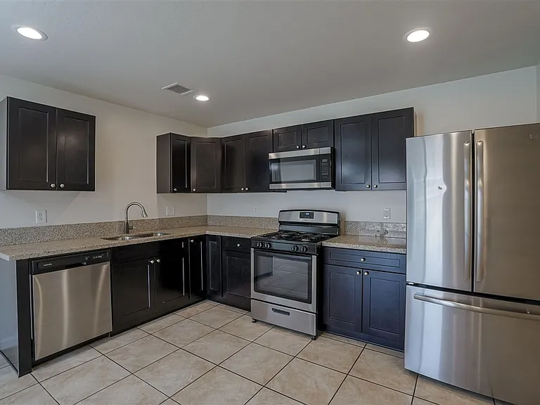 3850 N Teri Ct — Photo 42