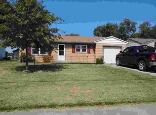 507 S 8th St, Clinton, MO 64735