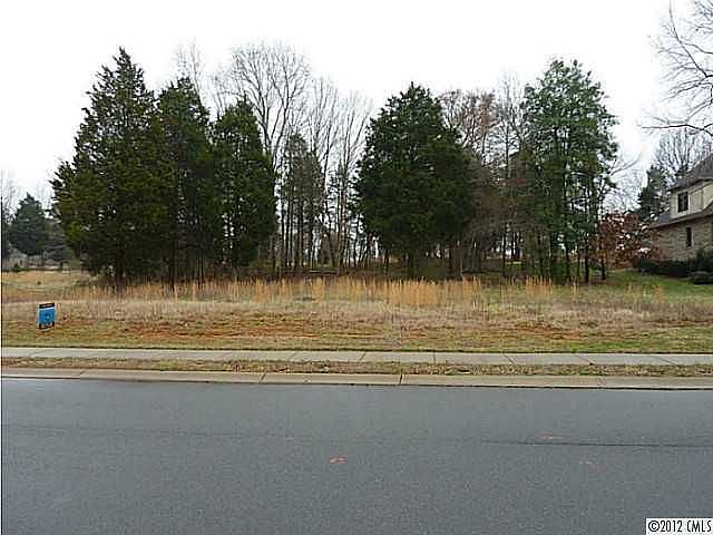 2nd image of 8336 Rolling Fields Rd