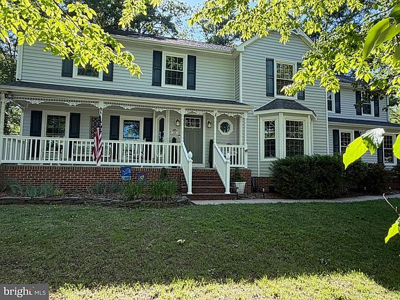 4th image of 24 Braddock Dr