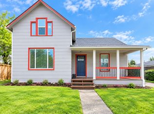 2006 J St, Bellingham, WA 98225