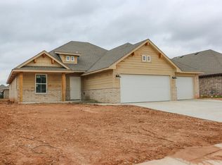 626 Honey Springs Ln, Shawnee, OK 74804