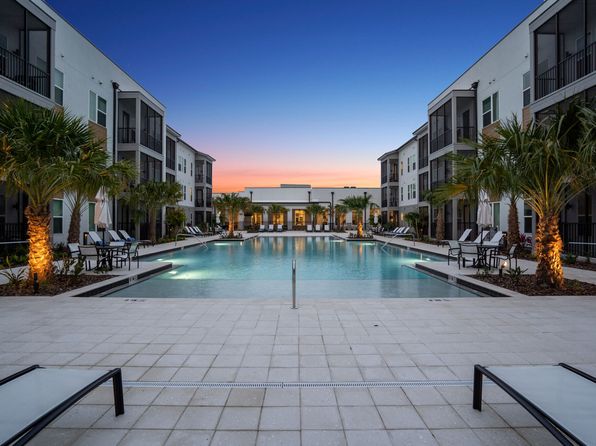 1130 Upper Manatee River Rd NE #205