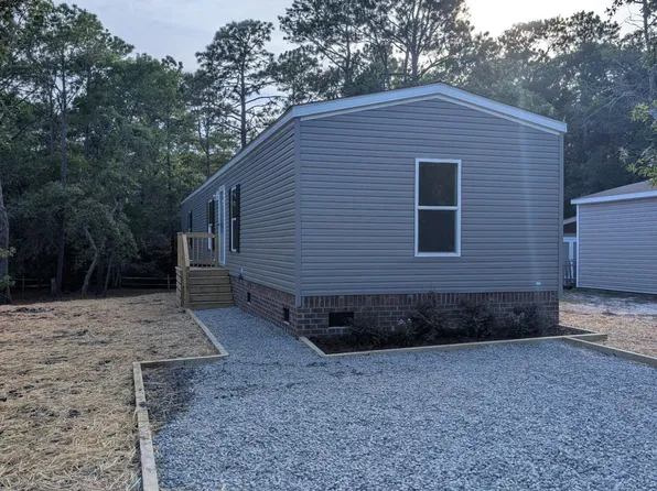 3527 Tarpon Court SE, Bolivia, NC 28422