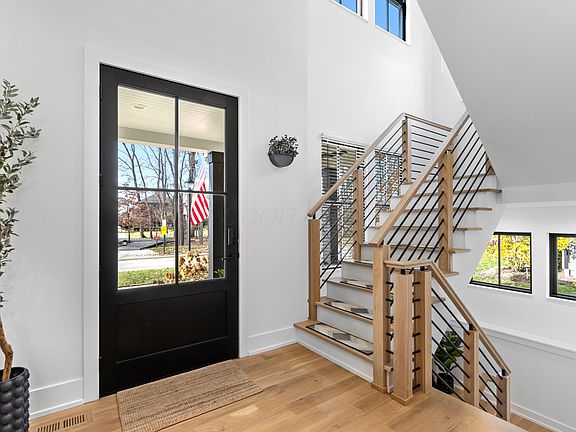 3rd image of 5703 Evans Farm Dr