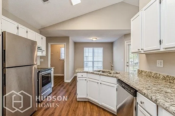 649 Fernstone Trl — Photo 5