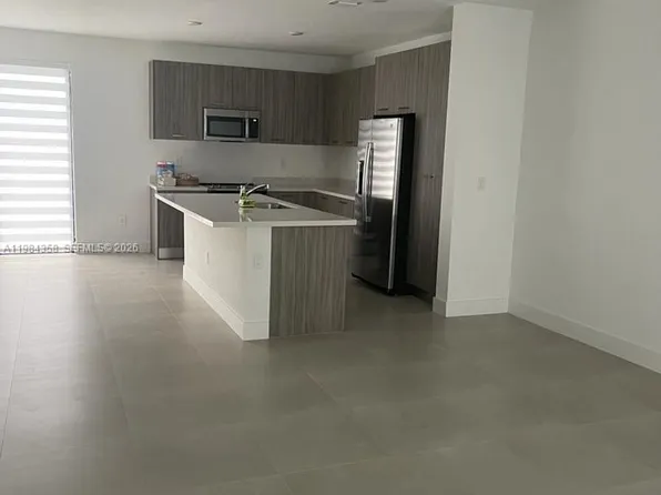 13637 SW 157th Pl, Miami, FL 33196