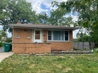 5551 W 84th Pl, Burbank, IL 60459