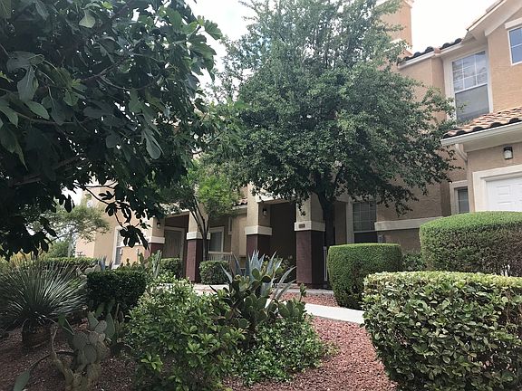 3rd image of 5855 Valley Dr Unit 1062