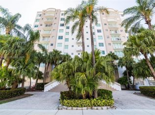 Le Montcalm Condominium, Sunny Isles Beach, FL 33160