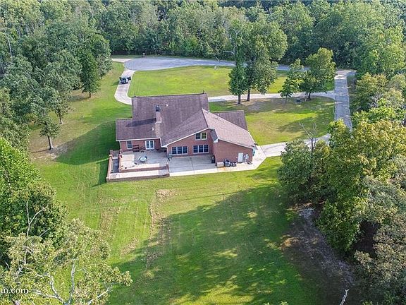 5th image of 3 Helensburg Ln