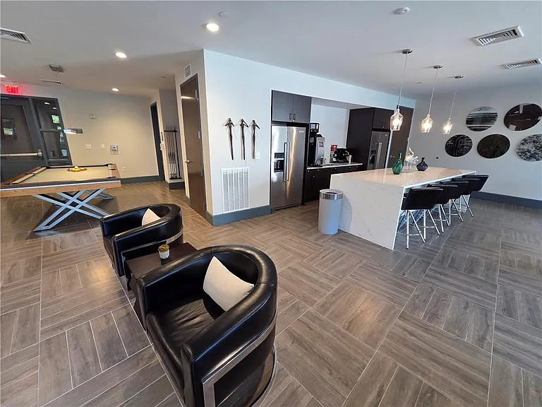 775 Juniper St #304 — Photo 28