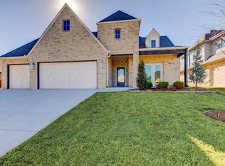 4609 Deerfield Dr, Edmond, OK 73034