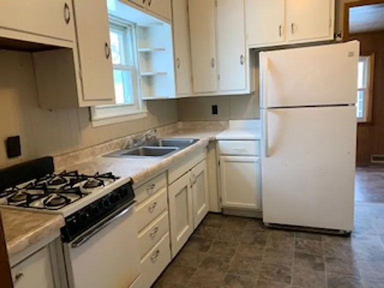 641 Wyoming St — Photo 3