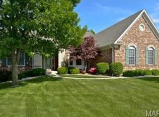 63 Jacobs Creek Dr, Saint Charles, MO