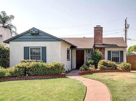 2nd image of 3720 Corta Calle St