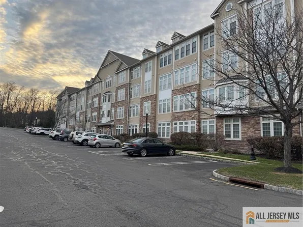 1113 Cedar Village Blvd, East Brunswick, NJ 08816