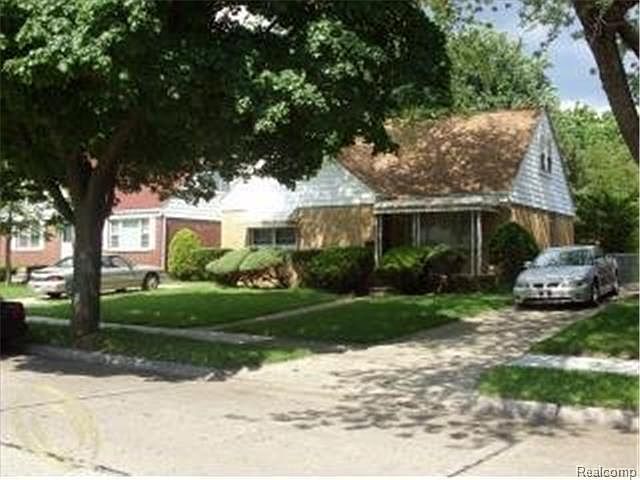 2nd image of 23110 Geneva Ave