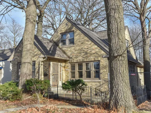 5730 North 35th STREET, Milwaukee, WI 53209