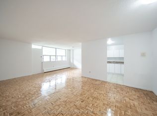 5 Glamorgan Ave #112, Toronto, ON M1P 4P1
