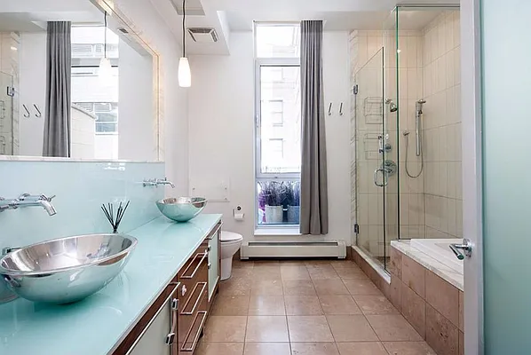 Sold by Nest Seekers International | media 19