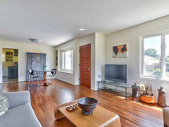 5th image of 4132 Alicia Dr