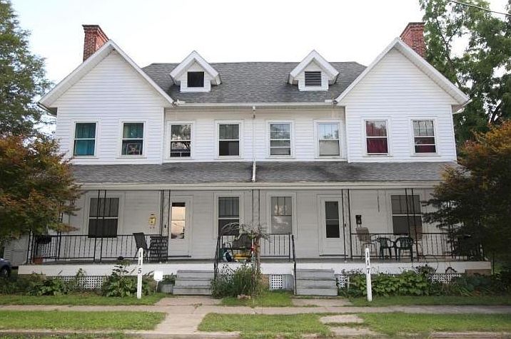 1st image of 115 W Reynolds St