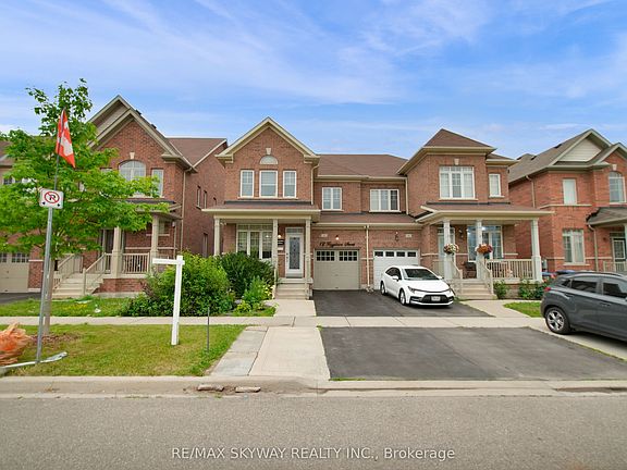 2nd image of 12 Fitzgibson St