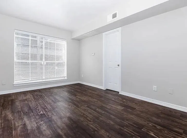 4400 Memorial Dr #7-1055 — Photo 8