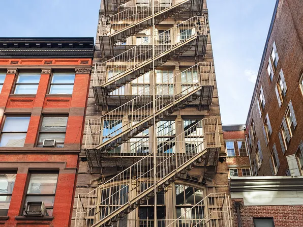 7 East 17th Street 6C image 1 of 4