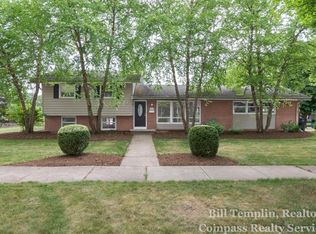 1840 Onaway Dr SE, Grand Rapids, MI 49506