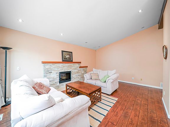 5th image of 10751 Mersey Dr