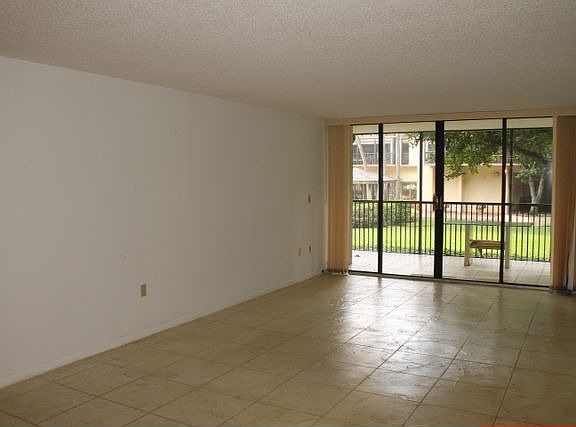 3rd image of 2810 N 46th Ave APT F257