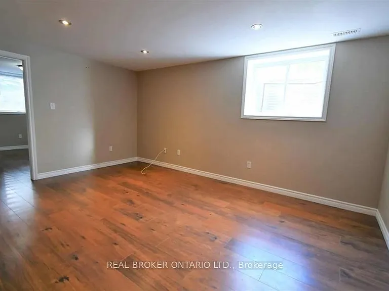 1 Vine St #BASEMENT — Photo 11